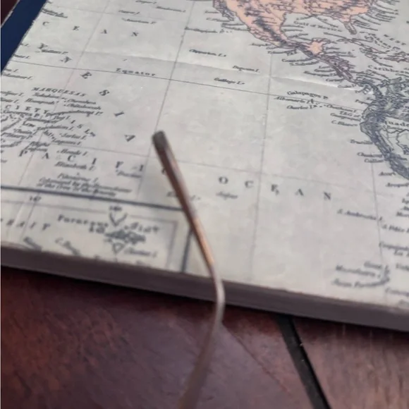 Warby Parker Round Tortoise Glasses - Picture 5 of 6